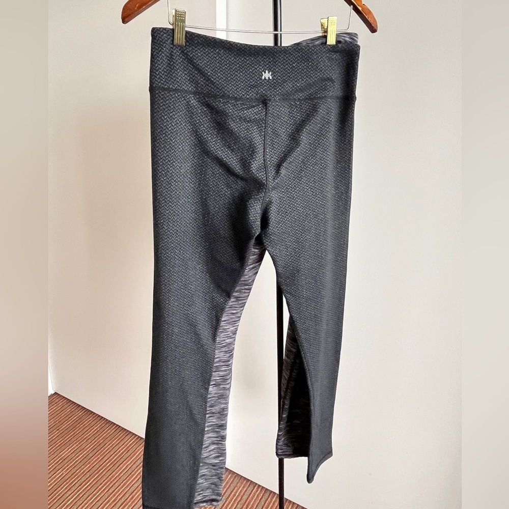 Kyodan Women Gray & Black Yoga Workout stretch Leggings Set Of 2 List $68 Each L